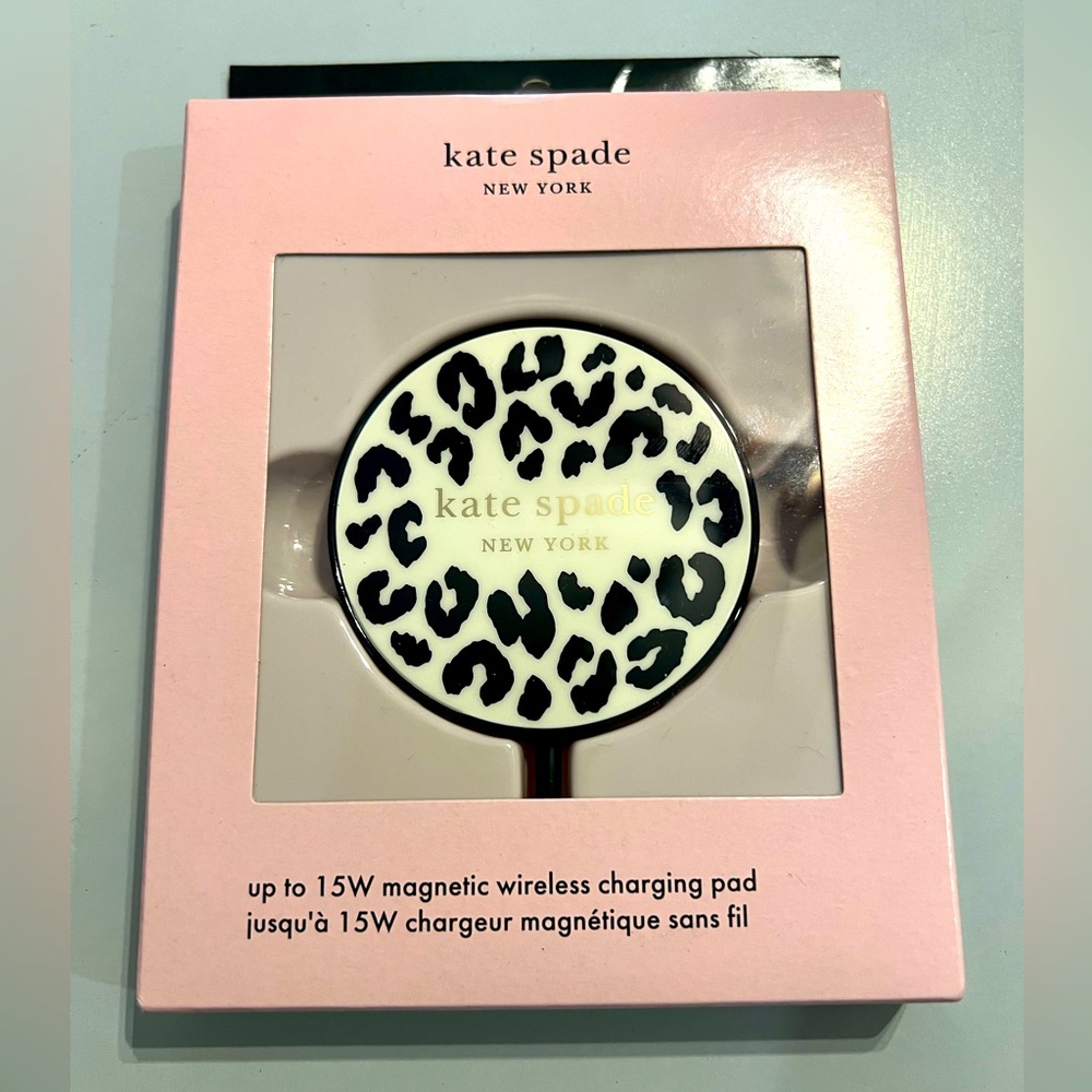 Kate Spade magnetic wireless charging pad